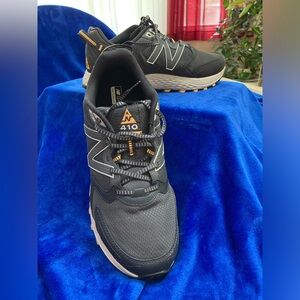 New Balance 410 Trail (12 4E) New